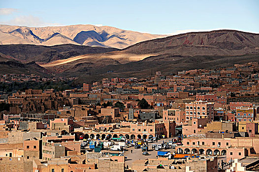 城镇,道路,阿特拉斯山脉,南方,摩洛哥,北非,非洲