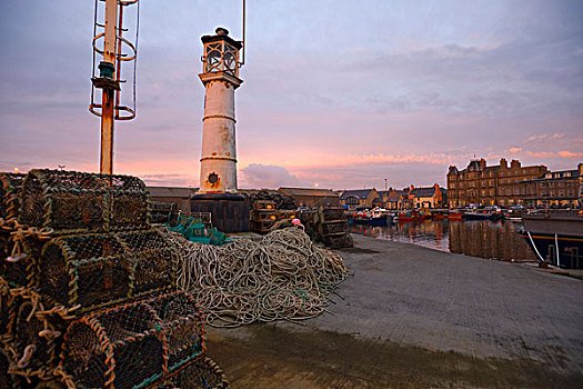 灯塔,捕鱼,鱼梁,港口,奥克尼群岛,苏格兰,英国,欧洲