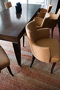 餐厅,桌子,橙色,软垫,椅子,小地毯,俯拍