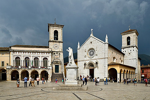 邸宅,市政厅,大教堂,雷雨天气,佩鲁贾,翁布里亚,意大利,欧洲