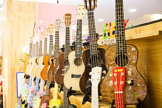 吉他,商店