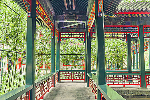 北京颐和园的走廊
