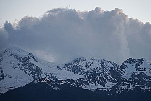 云南梅里雪山