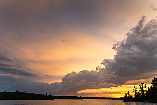 云,上方,湖,日落,木头,安大略省,加拿大