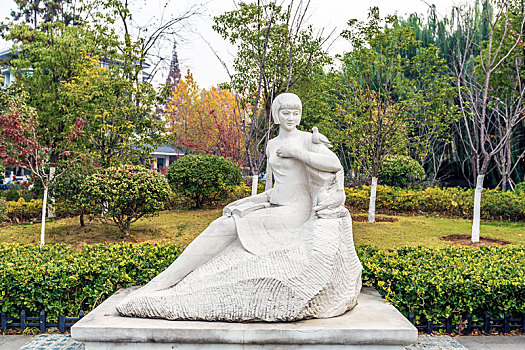 南京市和平公园雕塑