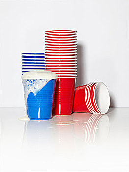 红色,蓝色,塑料杯