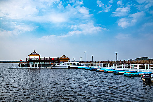 黑龙江省雁窝岛湿地码头建筑景观