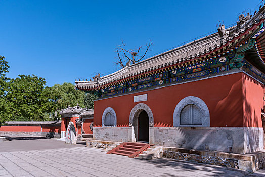 北京圆明园正觉寺的正门