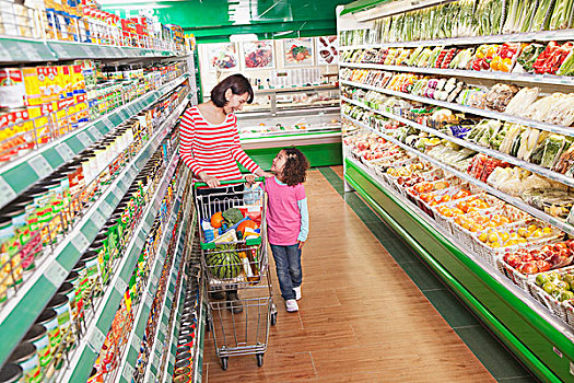 母女,超市,购物
