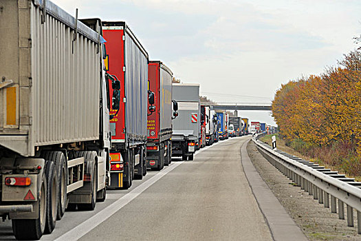 塞车,高速公路,卡车,莱茵兰普法尔茨州,德国,欧洲
