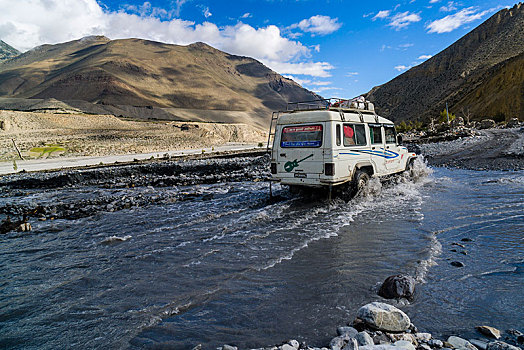吉普车,出租车,穿过,河,山谷,地区,尼泊尔,亚洲