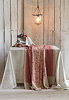 佩斯利螺旋花纹,桌布,乡村,木板墙