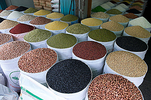 市场货摊,豆,胡志明市,越南,亚洲