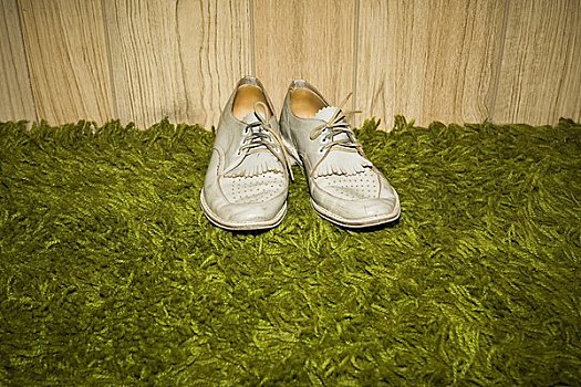 鞋,粗毛地毯