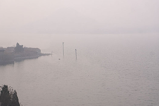 航拍济南卧虎山水库