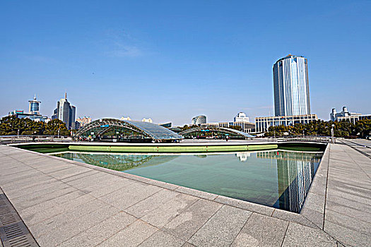 上海浦东世纪广场