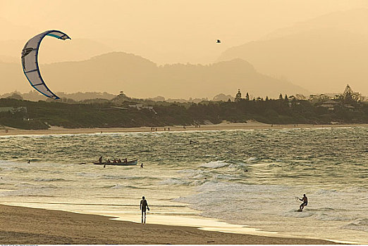 风筝冲浪,黄昏,拜伦湾,新南威尔士
