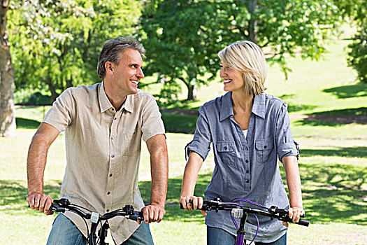情侣,骑,自行车,公园