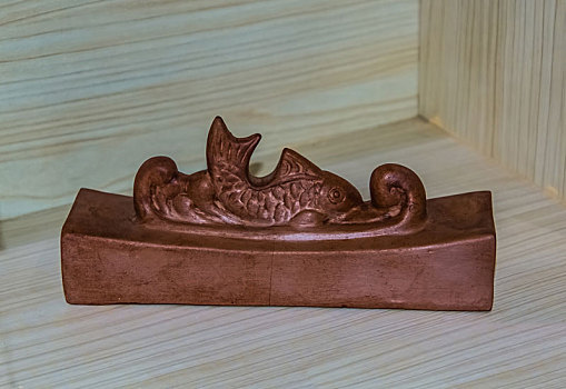 木雕鲤鱼工艺装饰品