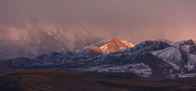 阿尼玛,雪山,圣山