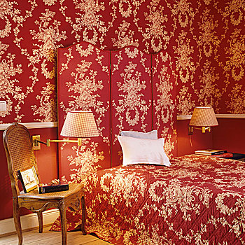 卧室,红色,白色,花饰,壁纸,被面
