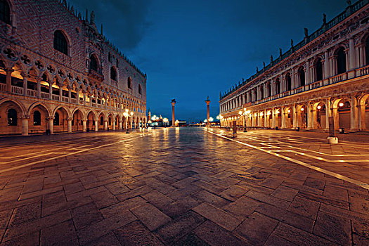 古建筑,夜晚,圣马可广场,威尼斯,意大利