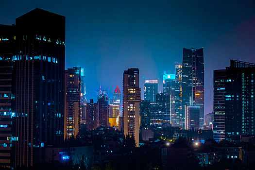 中国最繁荣的城市上海市,上海市的夜景绚烂魅力