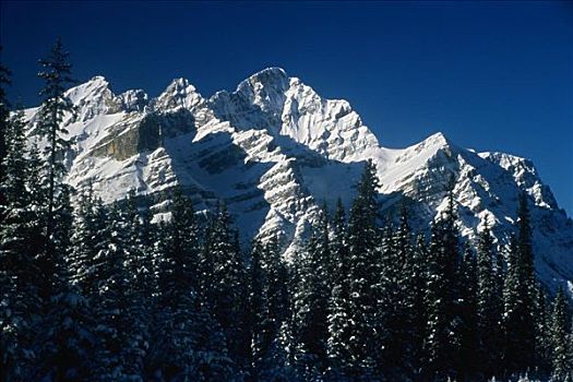 全景,积雪,山峦,攀升,班芙国家公园,艾伯塔省,加拿大