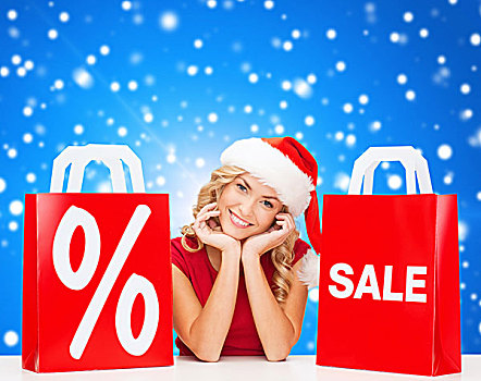 销售,礼物,圣诞节,休假,人,概念,微笑,女人,圣诞老人,帽子,购物袋,百分号,上方,蓝色,雪,背景