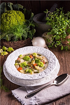 绿花椰菜,蔬菜汤