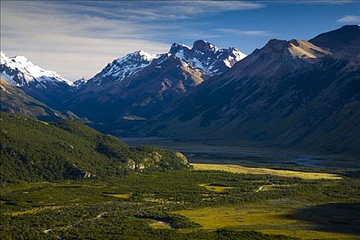 山麓,围绕,攀升,洛斯格拉希亚雷斯国家公园,巴塔哥尼亚,阿根廷