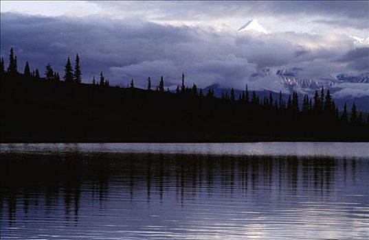 阿拉斯加山脉,旺湖,德纳里峰国家公园,阿拉斯加,美国,北美