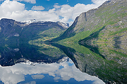 山峦,反射,湖,靠近,挪威,斯堪的纳维亚,欧洲