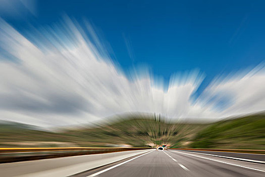 运动模糊道路