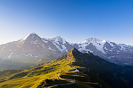 攀升,艾格尔峰,少女峰,日出,伯尔尼阿尔卑斯山,瑞士