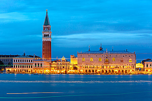 钟楼,总督,宫殿,夜晚,威尼斯
