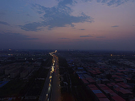 郑州市大河路夕阳景色