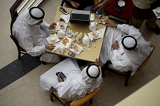 迪拜,阿拉伯人,工作午餐