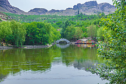 遵化圣水湖景区图片