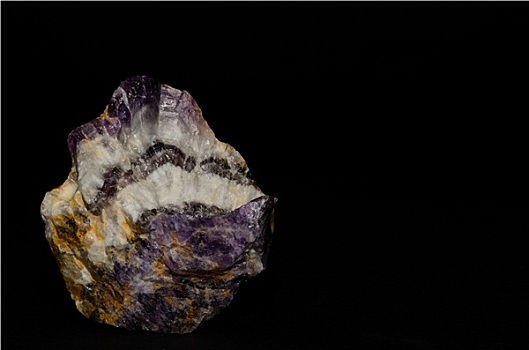 紫水晶,矿物质