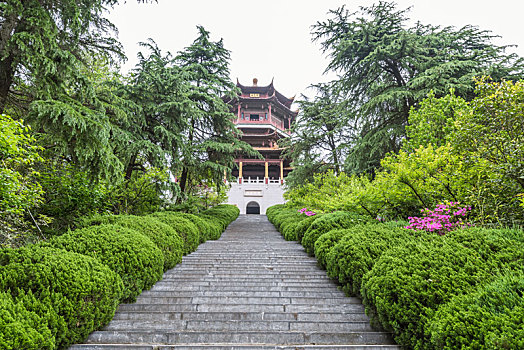 中国江苏南京雨花台的雨花阁园林古建筑