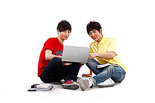 东方大学生使用电脑
