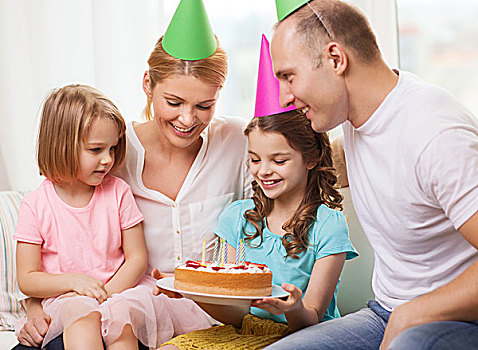 庆贺,家庭,休假,生日,概念,幸福之家,两个,帽子,蛋糕,在家