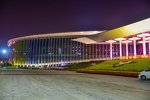 国家会展中心夜景