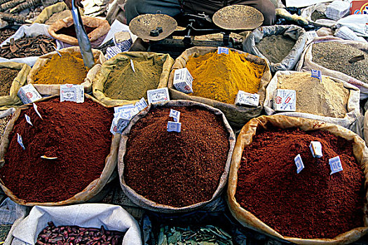 摩洛哥,靠近,玛拉喀什,阿特拉斯山脉,山谷,市场,调味品,出售