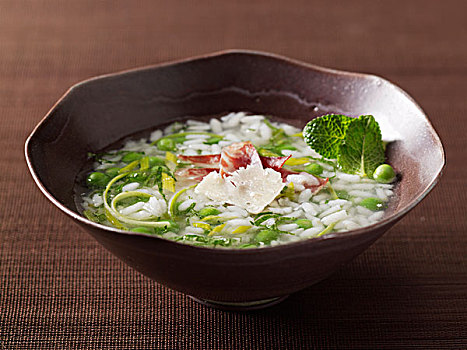 稻米,豌豆汤