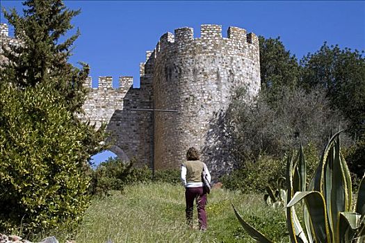 年轻,旅游,小路,向上,城堡,大理石,城镇,葡萄牙,建造,结束,13世纪
