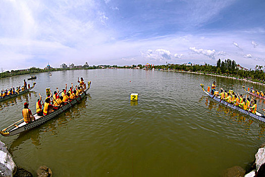 端午节龙舟划船比赛