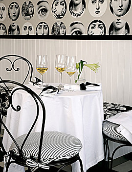 小酒馆,桌子,黑白,玻璃,开胃酒