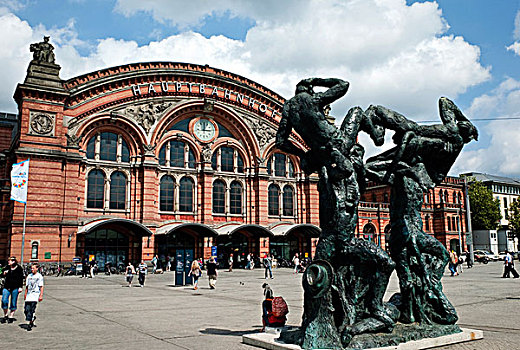 雕塑,猿,大门,不莱梅,法兰克福火车站,德国,欧洲